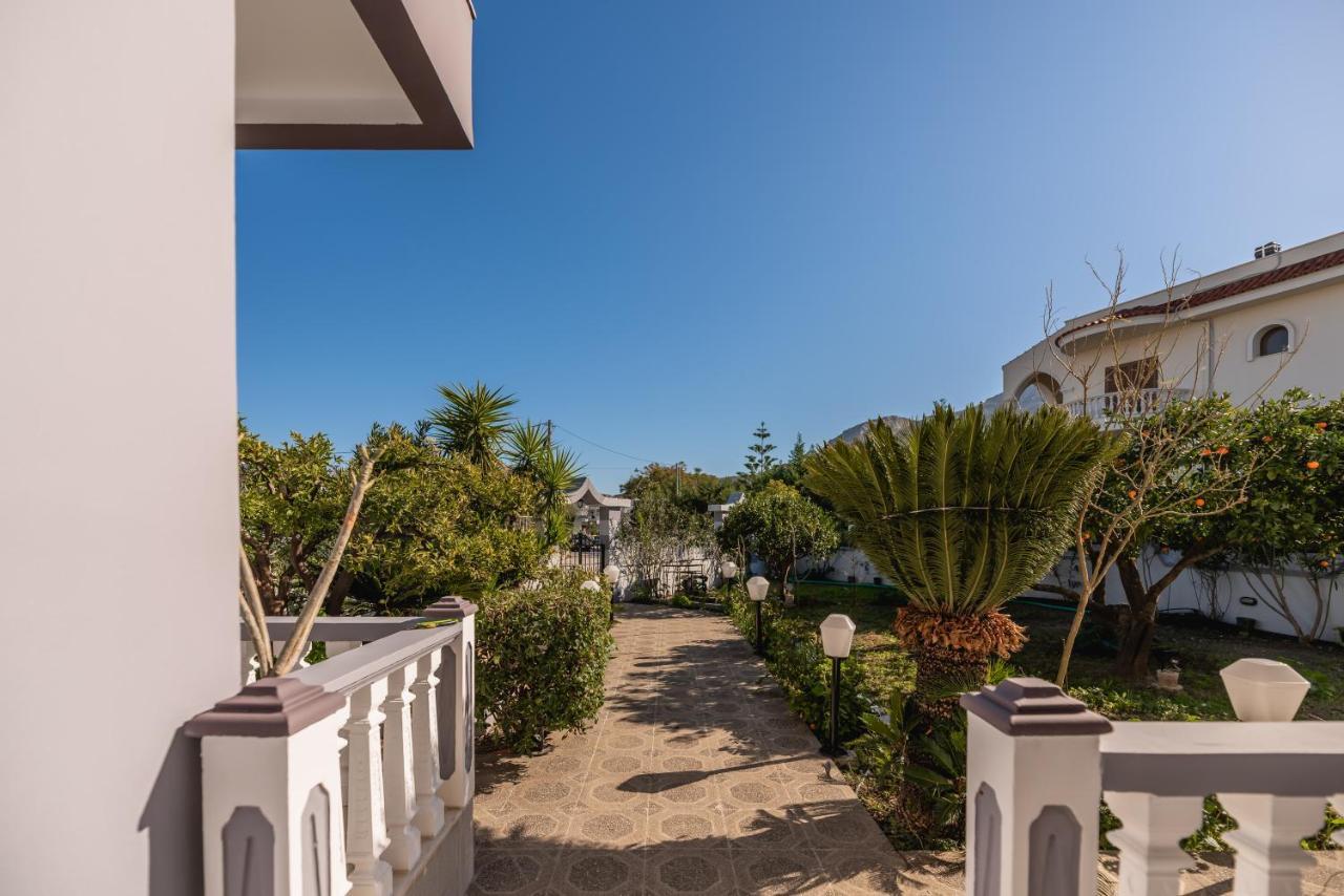 Casa Stergos 2Apts أرخانجلوس المظهر الخارجي الصورة